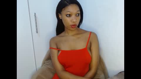 Snapshot of sexyalender02 chatting on November 2025 05:30:01 PM sexyalender02 online show from November 2025 05:30:01 PM