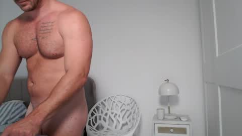 Snapshot of sexyandmarried chatting on April 2026 03:37:02 PM sexyandmarried online show from April 2026 03:37:02 PM