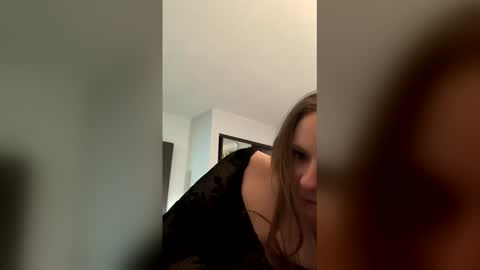 sexyandsucking online show from April 2026 11:09:01 AM