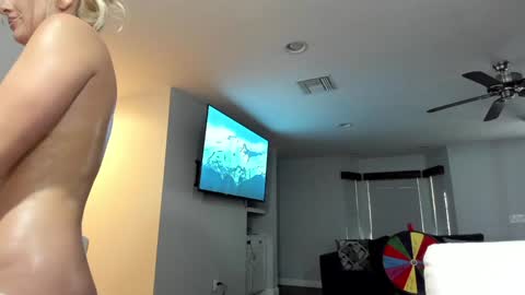 Ashley Teal online show from January 2025 10:15:02 PM