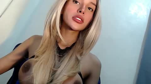 Seraphina Blaze online show from February 2025 09:09:02 AM