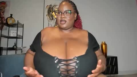 sexyblackhugetits online show from November 2025 05:13:02 AM