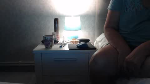 Sexyblonde4u58 online show from October 2025 03:51:02 AM