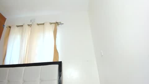 sexybootydoll online show from March 2026 10:43:02 AM