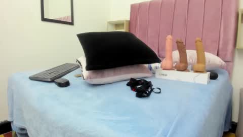 sexybrown_2005 online show from January 2025 11:58:01 PM