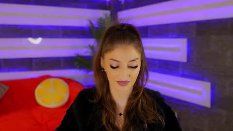 Celline online show from November 2025 05:32:02 AM