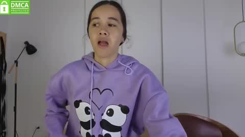 chanell and yina online show from March 2026 01:22:02 PM