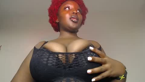 sexychocco online show from June 2026 05:43:02 PM