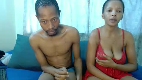 sexycouplexx01 online show from May 2026 06:18:01 AM