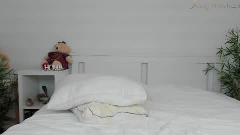 Snapshot of sexycreolyta4u chatting on June 2026 04:35:02 PM SexyCreolyta4u - Andreea online show from June 2026 04:35:02 PM