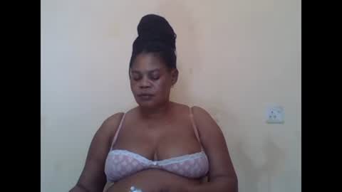 Snapshot of sexydove2 chatting on February 2025 12:56:01 PM EMILY online show from February 2025 12:56:01 PM