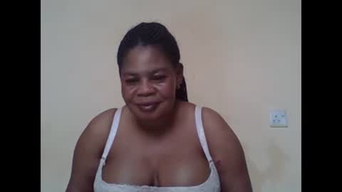 Snapshot of sexydove2 chatting on March 2025 12:04:02 PM EMILY online show from March 2025 12:04:02 PM