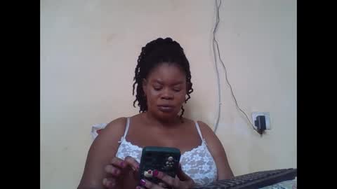 Snapshot of sexydove2 chatting on September 2025 06:57:02 AM EMILY online show from September 2025 06:57:02 AM