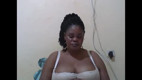 Snapshot of sexydove2 chatting on September 2025 07:14:02 PM EMILY online show from September 2025 07:14:02 PM