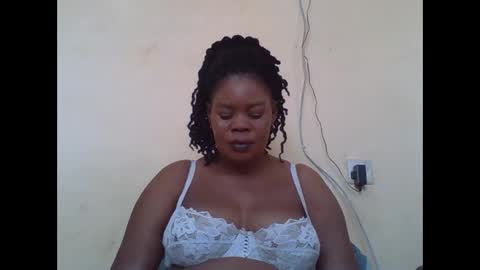 Snapshot of sexydove2 chatting on September 2025 07:19:01 AM EMILY online show from September 2025 07:19:01 AM