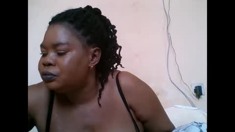 Snapshot of sexydove2 chatting on September 2025 07:21:02 AM EMILY online show from September 2025 07:21:02 AM