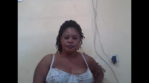 Snapshot of sexydove2 chatting on September 2025 03:52:01 AM EMILY online show from September 2025 03:52:01 AM