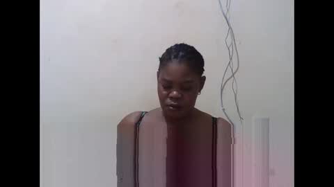 Snapshot of sexydove2 chatting on October 2025 02:39:02 AM EMILY online show from October 2025 02:39:02 AM