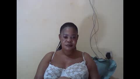 Snapshot of sexydove2 chatting on November 2025 02:56:02 AM EMILY online show from November 2025 02:56:02 AM