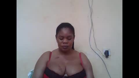 Snapshot of sexydove2 chatting on December 2025 01:38:02 PM EMILY online show from December 2025 01:38:02 PM