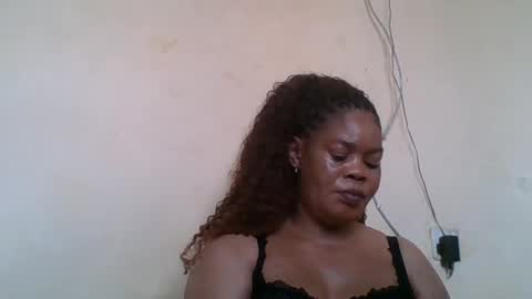 Snapshot of sexydove2 chatting on June 2026 06:26:02 AM EMILY online show from June 2026 06:26:02 AM