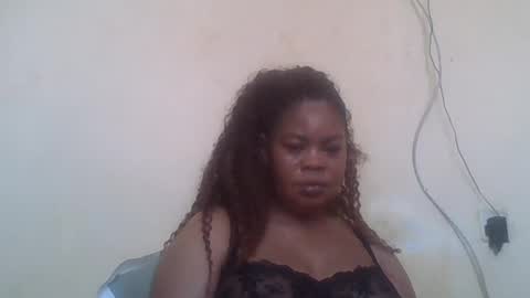 Snapshot of sexydove2 chatting on June 2026 07:24:02 AM EMILY online show from June 2026 07:24:02 AM