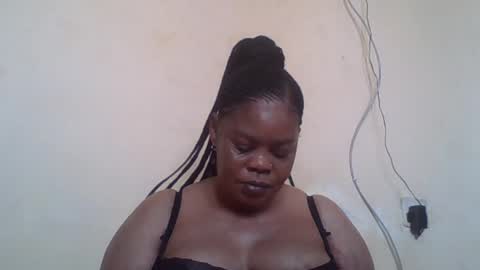 Snapshot of sexydove2 chatting on July 2026 07:01:02 AM EMILY online show from July 2026 07:01:02 AM