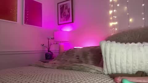 Ashley Love online show from January 2026 09:47:02 AM