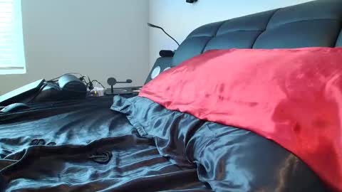 Snapshot of sexyhornyman1993 chatting on February 2025 04:25:01 PM sexyhornyman1993 online show from February 2025 04:25:01 PM