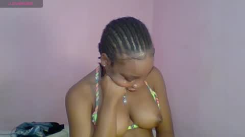 Snapshot of sexyhotbody_haileyxx chatting on September 2025 01:39:01 AM Hailey online show from September 2025 01:39:01 AM