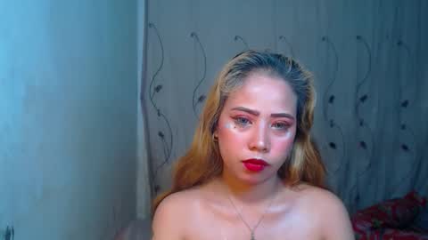 Snapshot of sexyhotbojean chatting on November 2025 07:46:02 PM jeanken and jelian online show from November 2025 07:46:02 PM