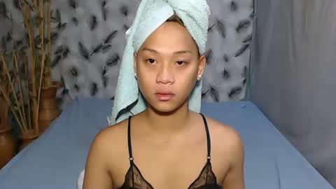 Rachelle online show from March 2025 11:49:02 AM