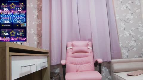 Flavia online show from January 2025 10:37:01 AM