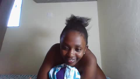 JOAN online show from November 2025 11:54:02 AM