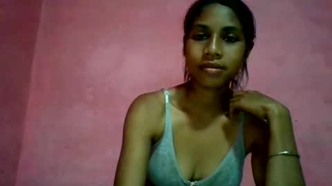 sexyjolie586 online show from June 2026 05:27:01 PM