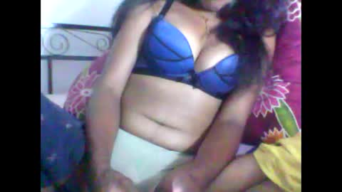 Snapshot of sexylarra12 chatting on December 2024 02:27:02 AM sexylarra12 online show from December 2024 02:27:02 AM