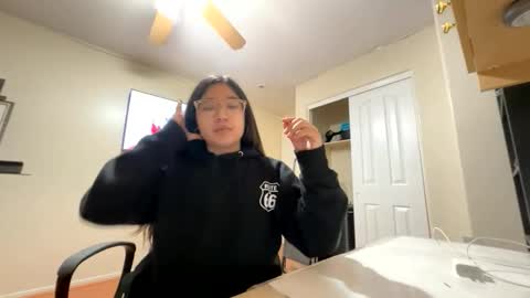 Snapshot of sexylatina22493587 chatting on January 2026 03:52:02 AM sexylatina22493587 online show from January 2026 03:52:02 AM