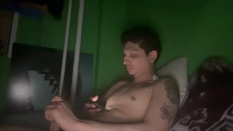 Snapshot of sexylatinoguy24 chatting on April 2026 06:38:02 AM sexycocknyc online show from April 2026 06:38:02 AM