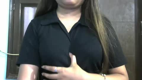 Snapshot of sexylavanya143 chatting on February 2025 08:46:01 AM sexy lavanya online show from February 2025 08:46:01 AM