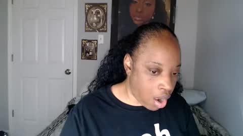 Snapshot of sexymona1218 chatting on September 2025 04:10:02 PM SexyMona online show from September 2025 04:10:02 PM