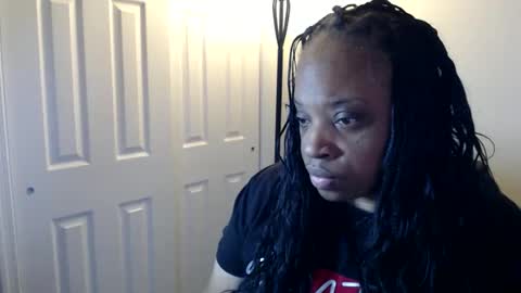 Snapshot of sexymona1218 chatting on January 2026 07:55:01 AM SexyMona online show from January 2026 07:55:01 AM