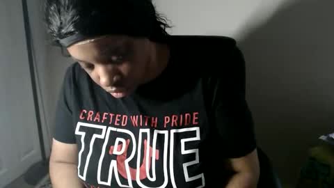 SexyMona online show from April 2026 10:18:01 PM