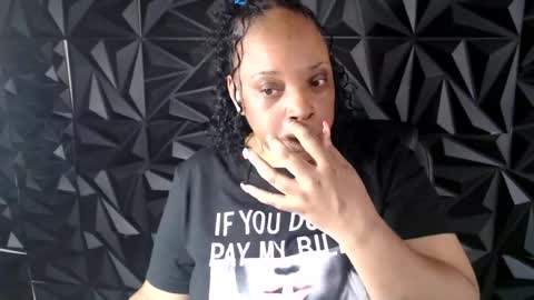Snapshot of sexymona1218 chatting on June 2026 07:49:02 PM SexyMona online show from June 2026 07:49:02 PM