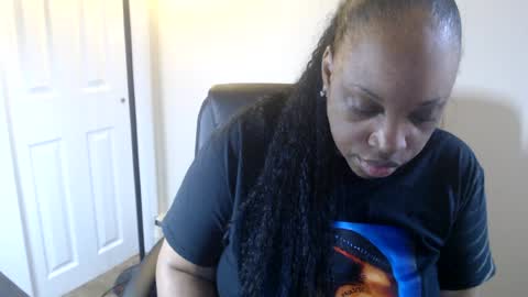 Snapshot of sexymona1218 chatting on July 2026 10:50:01 AM SexyMona online show from July 2026 10:50:01 AM