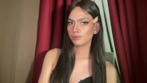 Snapshot of sexynakedweapon chatting on May 2026 11:46:01 PM LIEZEL online show from May 2026 11:46:01 PM