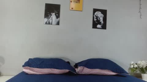 Snapshot of sexynova_93 chatting on February 2026 08:03:02 PM sexynova 93 online show from February 2026 08:03:02 PM