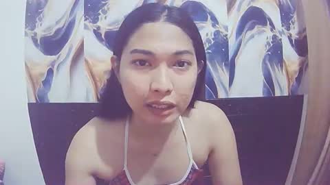 Snapshot of sexypetiteraine chatting on April 2026 06:00:02 AM sexypetiteraine online show from April 2026 06:00:02 AM