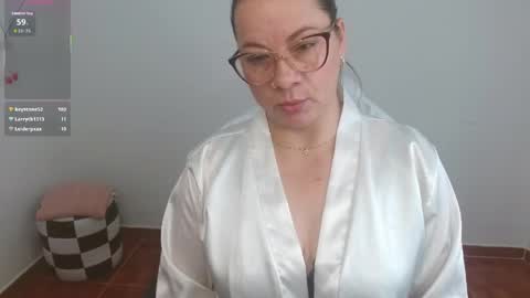 Snapshot of sexypsychologist chatting on May 2026 06:09:01 PM Sexy Psychologist online show from May 2026 06:09:01 PM