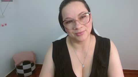 Snapshot of sexypsychologist chatting on July 2026 09:17:01 PM Sexy Psychologist online show from July 2026 09:17:01 PM