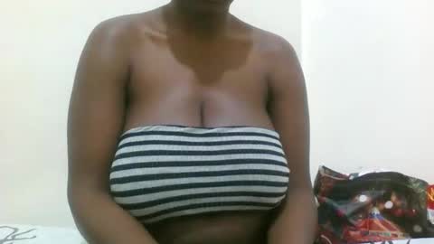 sexyrhany20 online show from October 2025 07:03:01 PM